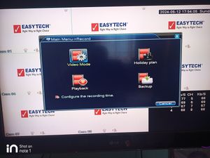 EASYTECH -   8 CH DVR - Good Working