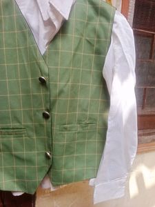 Three Piece Suit💚