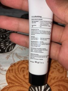 Minimalist Face Moisturizer