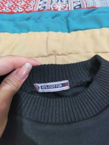 Max Men Polyester Solid Crew Neck Sweatshirt😍