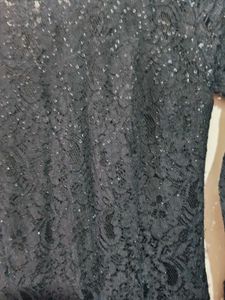 Elegant Black Lace Gown Partywear