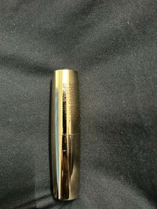 Lakme 9to5 Power play Priming Matt Lipstick
