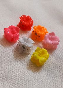 Pack Of 11 Beautiful Flower Clips (New!!)