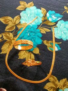 gold plated chain and bangle with bracelet