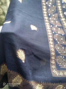 Elegant Black Saree With White Stones On Pallu