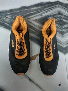 Like New Fila Shoes Size 11