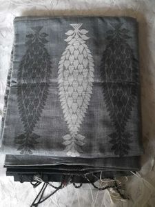 Combo Bengal&#39;s Tangail and Linen