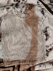 Royal Radiance – Gold-White Top with Necklace Neck