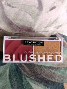 Makeup Revolution Duo Blush & Highlighter