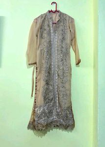 Elegant Embroidered Kurta