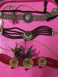 2+ 1 choker + free gift
