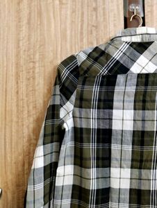 Checked Casual Shirt UNISEX 🖤