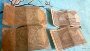 Old Currency 1ors.,4 PIC