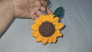Sunflower Keychain
