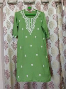 Green Embroidered Kurta✨