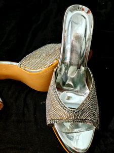 Silver Heels 👠👠