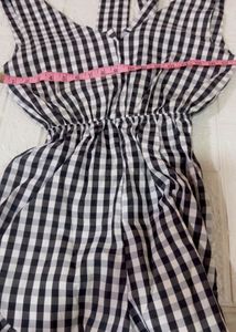 Gingham V-Neck Romper with bow