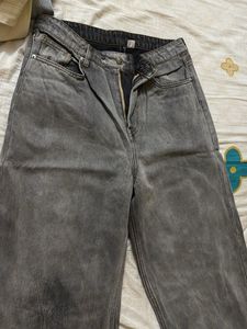 Grey Wash Mom Jeans