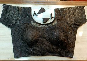 Sipli Black Blouse