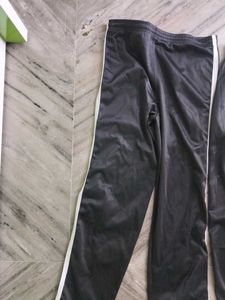 2 - women&#39;s Track Pants