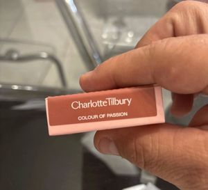 Charlotte Tilbury Lip &amp; Cheek Glow