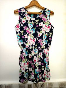 Floral Print Jumpsuit Size Small/ Medium