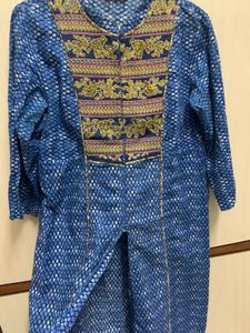 Biba Snakeskin Printed Kurta Cum Ethnic Jacket