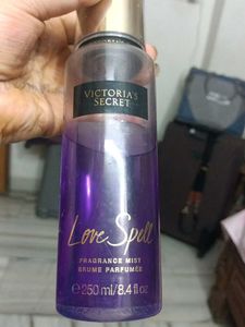 Victoria&#39;s Secret Love Spell Mist