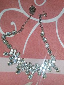 White stone necklace