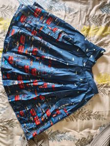 Funky Pleated Skirt - London Theme