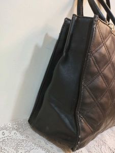 Guess Black Quilted Handbag