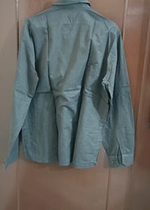 Greyish Black Men&#39;s Shirt