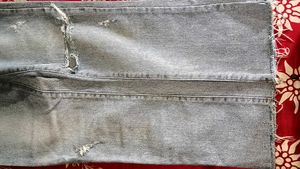 *⁠.⁠✧Ripped Light Wash Jeans*⁠.⁠✧.