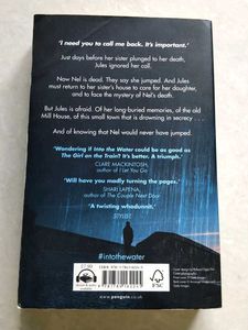 Into the Water - Paula Hawkins