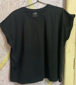 Octave Mettle Tshirt. Almost New
