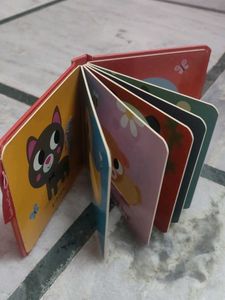 Animal Babies Touch and Explore Book