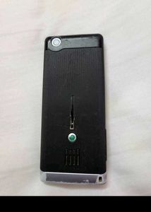 Sony Ericsson J105i
