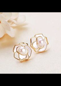 Elegant Flower Earrings