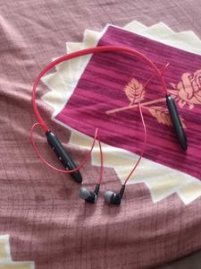 Mie Neck Band