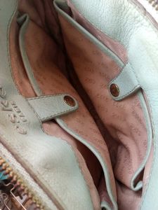 Eske Paris Genuine Leather Sling