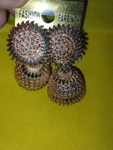 Metal jhumka Earrings