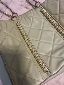 Chic Quilted Chain Handbag