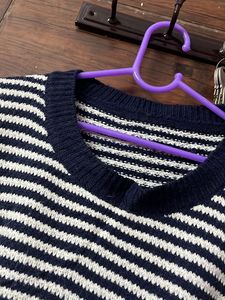 sweater/sweatshirt