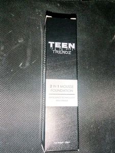 Teen Trendz 2-in-1 Mousse Foundation