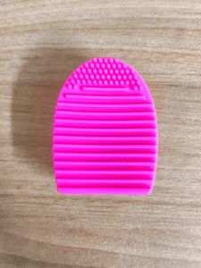 Makeup Brush Cleaner