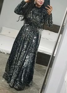 5 Mtr Flair Heavy Gown With Floor Touch Length