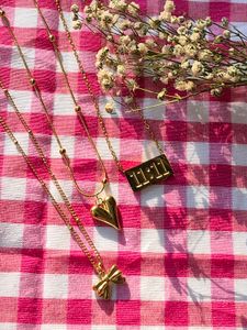 Antitarnish Necklaces with freebies