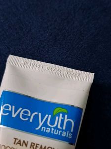 Tan Removal Pack for Face&amp; Body Chocolate &amp; Cherry