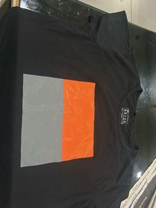 Black Graphic Print T-Shirt