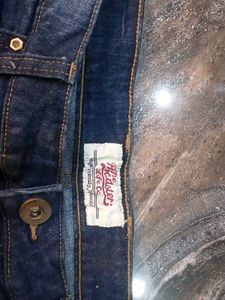 The Roadster Damage Jeans